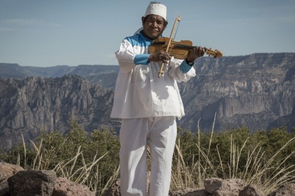 Tarahumára musician